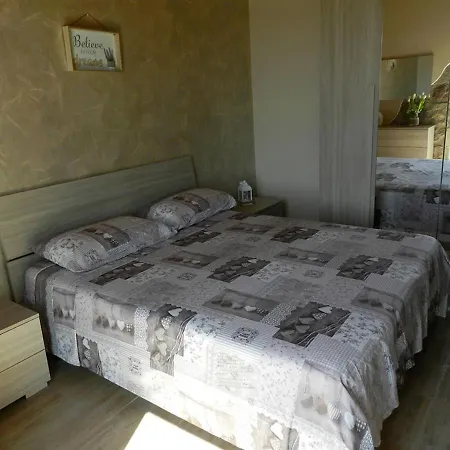 Gli Ulivi Nocleg ze śniadaniem SantʼAnna Arresi